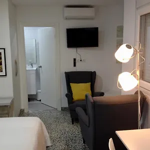  Apartment San Lorenzo Studio Spanien